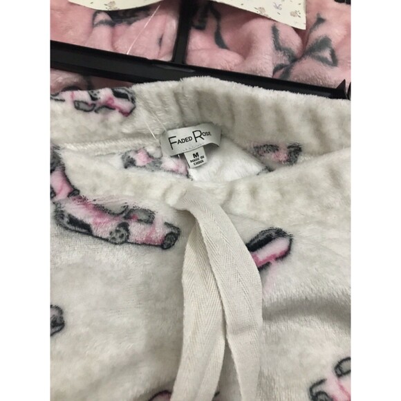 Fade Rose Women’s  Pajamas Shorts Size M Pink/ Ivory Color Intimate  Sleepwear - Picture 9 of 13